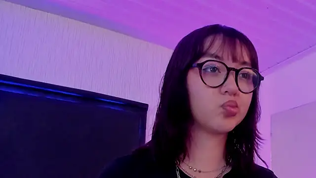 LilithBluum online show from April 2026 11:15:02 AM