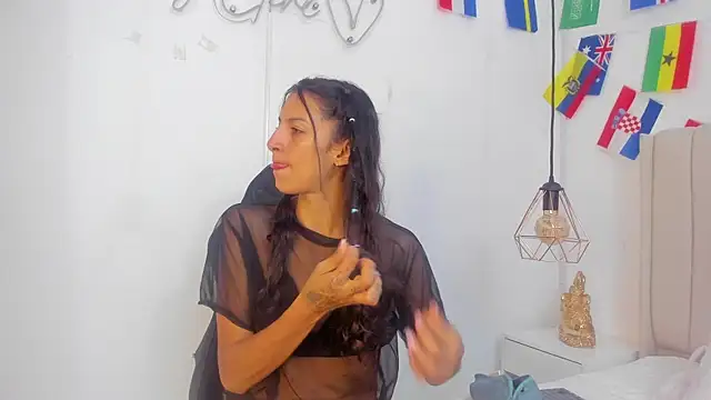 Abril Castroo online show from July 2026 12:01:01 PM