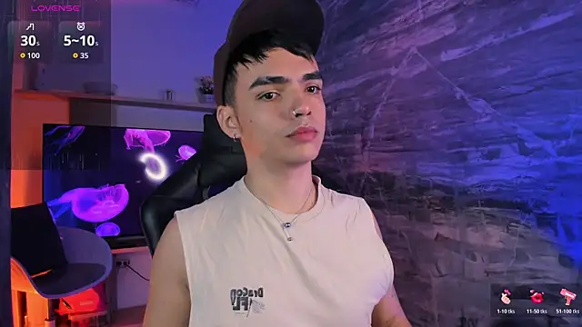 NicoKinggs  online show from April 2026 01:41:01 PM