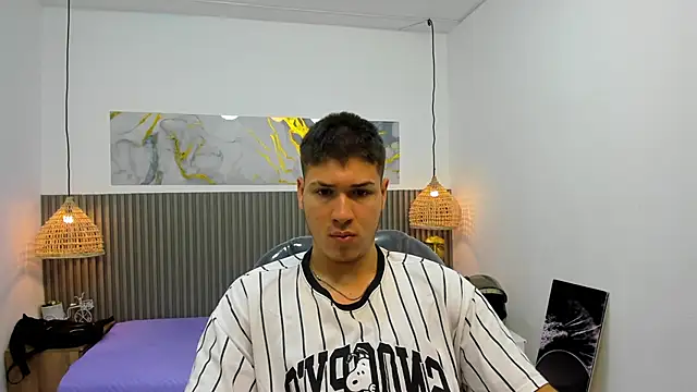 AlessandroFranco online show from June 2026 01:50:01 PM