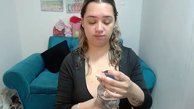 Snapshot of veronicaparkersex chatting on May 2026 12:22:02 PM veronicaparkersex online show from May 2026 12:22:02 PM