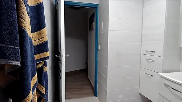 Snapshot of Gaston6666 chatting on March 2026 07:20:01 PM Gaston6666 online show from March 2026 07:20:01 PM