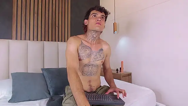 GhaelSum   online show from March 2026 09:31:02 PM