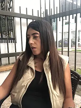 Electra Pinkk online show from May 2026 02:03:02 PM