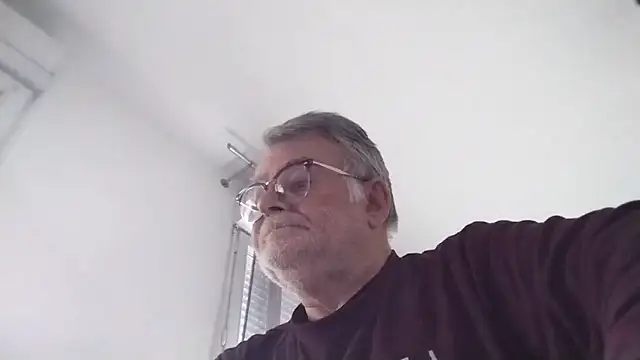 oura online show from May 2026 07:04:02 AM