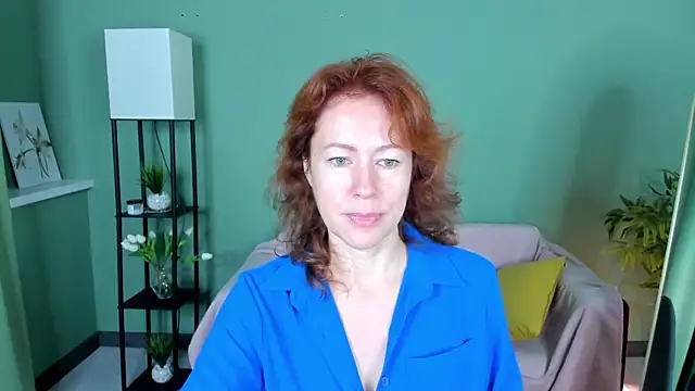 Snapshot of LeticiaRomano chatting on July 2026 04:07:01 AM LeticiaRomano online show from July 2026 04:07:01 AM