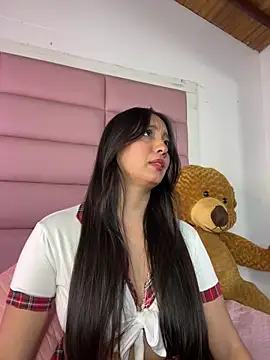 AmaranttayLunay online show from May 2026 07:33:01 PM