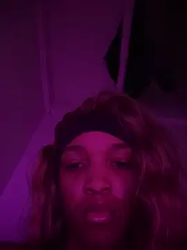 zandralanea online show from March 2026 05:08:01 PM