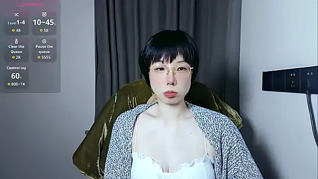 lin lin 520 520 online show from May 2026 03:39:02 PM