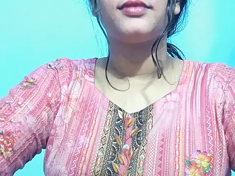 Emma 4433 online show from March 2026 05:40:02 PM