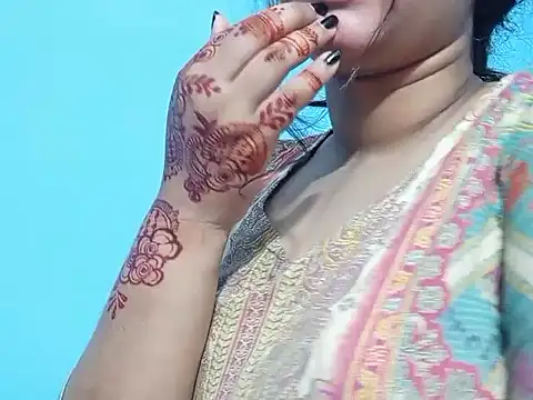 Emma 4433 online show from March 2026 05:38:01 PM