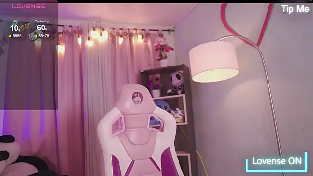 nahomy 2308 online show from June 2026 12:31:02 PM