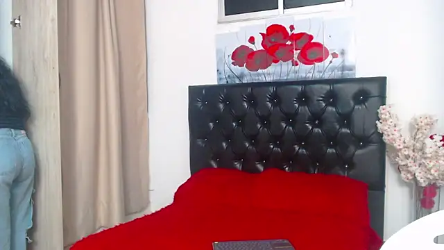 Tamar4 f00x online show from May 2026 01:56:01 AM