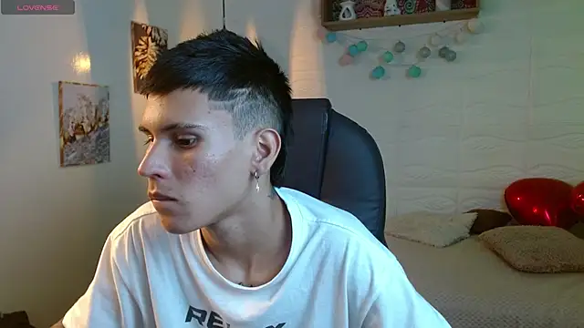 paul x18 online show from March 2026 03:45:02 AM