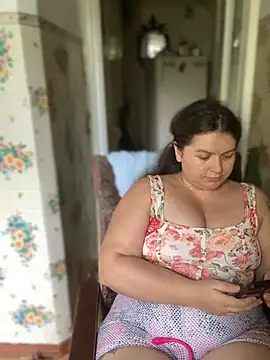 Snapshot of Nenssy555 chatting on July 2026 02:25:02 PM Nenssy555 online show from July 2026 02:25:02 PM