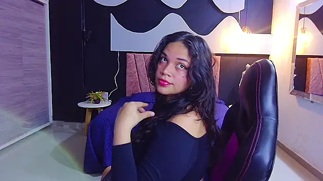 scarlettt  joness online show from April 2026 03:08:02 AM