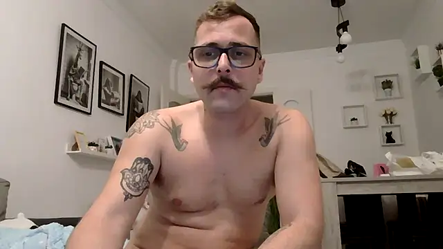yanick931 online show from May 2026 12:29:02 AM