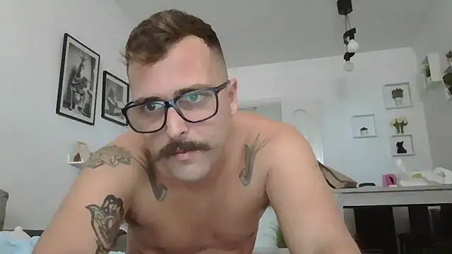 yanick931 online show from May 2026 10:36:01 AM