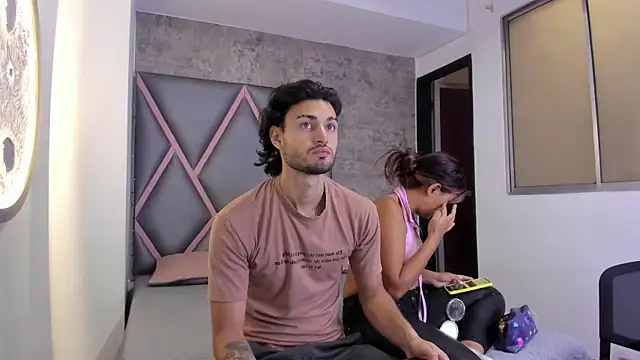 Wolf Kitty online show from April 2026 11:36:01 AM