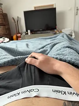 Snapshot of Elian0406 chatting on March 2026 10:22:01 AM Elian0406 online show from March 2026 10:22:01 AM