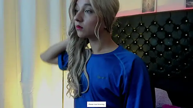 BellaRoge online show from June 2026 05:27:02 AM