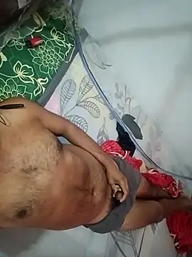 Snapshot of vick1432 chatting on April 2026 12:38:02 AM vick1432 online show from April 2026 12:38:02 AM