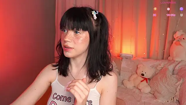 lisa sunny  online show from July 2026 05:20:01 PM