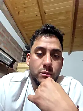 Snapshot of Omar90sala chatting on July 2026 01:52:01 AM Omar90sala online show from July 2026 01:52:01 AM