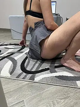 lavogliosaa online show from March 2026 04:46:02 PM