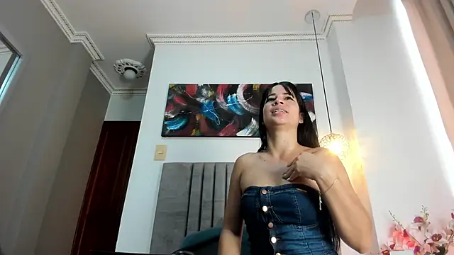 Snapshot of SabrinaWarren_ chatting on May 2026 02:24:02 PM SabrinaWarren online show from May 2026 02:24:02 PM