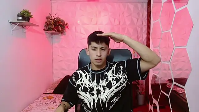 Snapshot of Kei_23 chatting on March 2026 04:24:02 PM Kei 23 online show from March 2026 04:24:02 PM