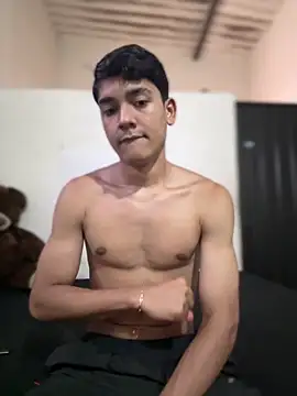 Snapshot of pabloflaquito23 chatting on April 2026 06:38:02 PM pabloflaquito23 online show from April 2026 06:38:02 PM
