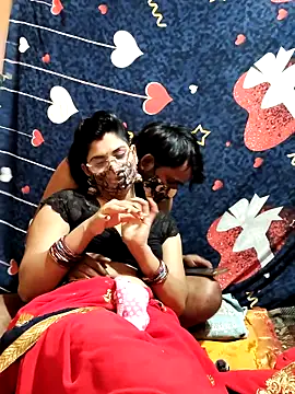 Hot lady234 online show from April 2026 06:03:01 PM