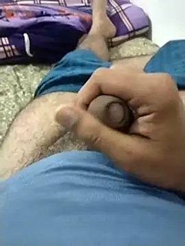 desilund0230 online show from March 2026 05:52:01 PM