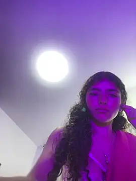 LINDA EF online show from April 2026 01:07:01 PM