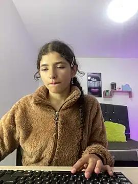 LINDA EF online show from April 2026 12:40:01 PM