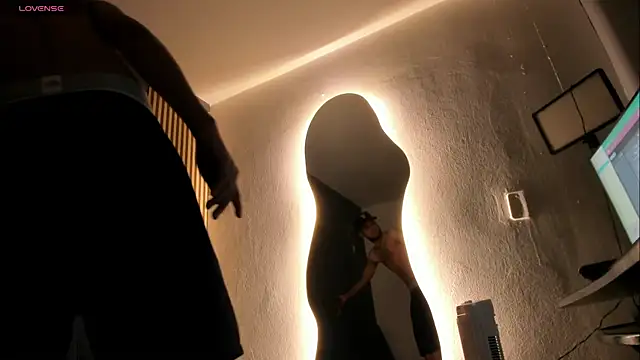 Edwin Cat01 online show from March 2026 08:48:01 PM