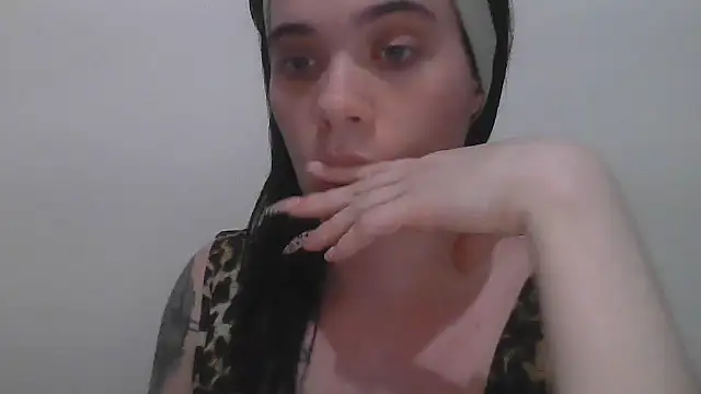 Snapshot of anastasia-evans chatting on April 2026 01:11:01 AM anastasia-evans online show from April 2026 01:11:01 AM