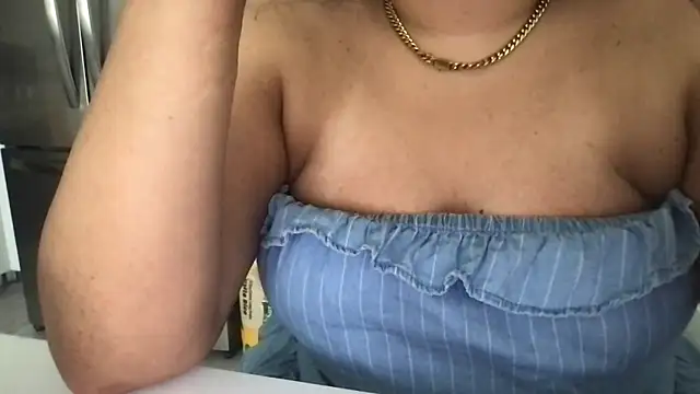 Snapshot of Lacey4y1 chatting on April 2026 08:46:02 PM Lacey4y1 online show from April 2026 08:46:02 PM