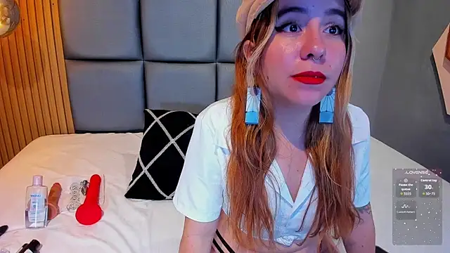 Snapshot of Ciaarawatson_ chatting on March 2026 01:05:01 PM Ciaarawatson online show from March 2026 01:05:01 PM