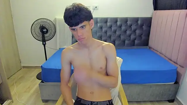 Josy 11 online show from March 2026 01:17:02 AM