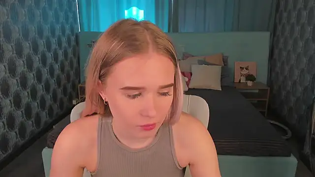Alice Pleasance online show from April 2026 09:15:01 AM
