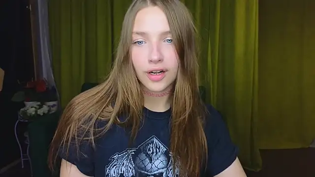 DariaAngels online show from April 2026 06:17:01 PM