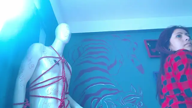 Regina Iris online show from May 2026 06:26:02 PM
