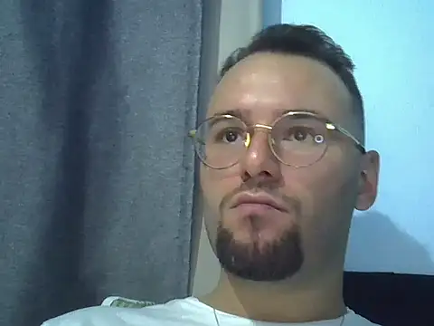 piazaocwb23 online show from April 2026 08:28:02 PM