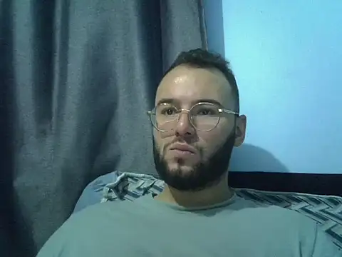 Snapshot of piazaocwb23 chatting on May 2026 03:52:02 PM piazaocwb23 online show from May 2026 03:52:02 PM