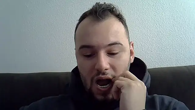piazaocwb23 online show from June 2026 03:22:01 PM