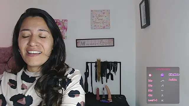 violeta scott online show from August 2026 04:09:01 PM