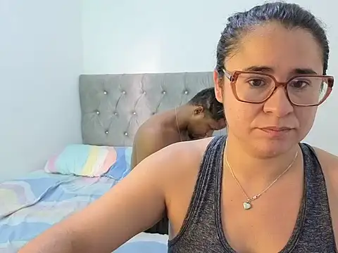 Snapshot of estrellajunior chatting on June 2026 11:47:01 AM estrellajunior online show from June 2026 11:47:01 AM