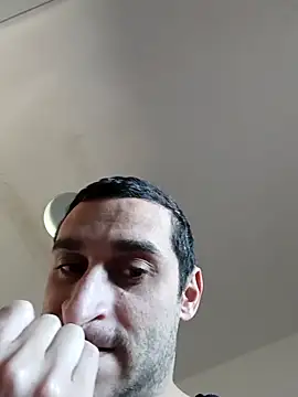 Snapshot of gabry21e5 chatting on May 2026 06:44:02 AM gabry21e5 online show from May 2026 06:44:02 AM